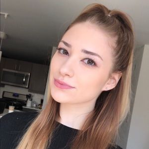 Meet your Posher, Jenna